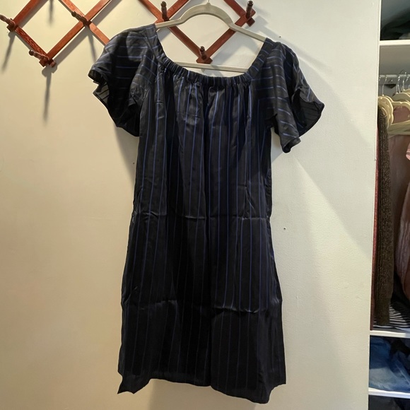 Banana Republic Off-the-shoulder Navy Blue Stripped Dress - Picture 2 of 10